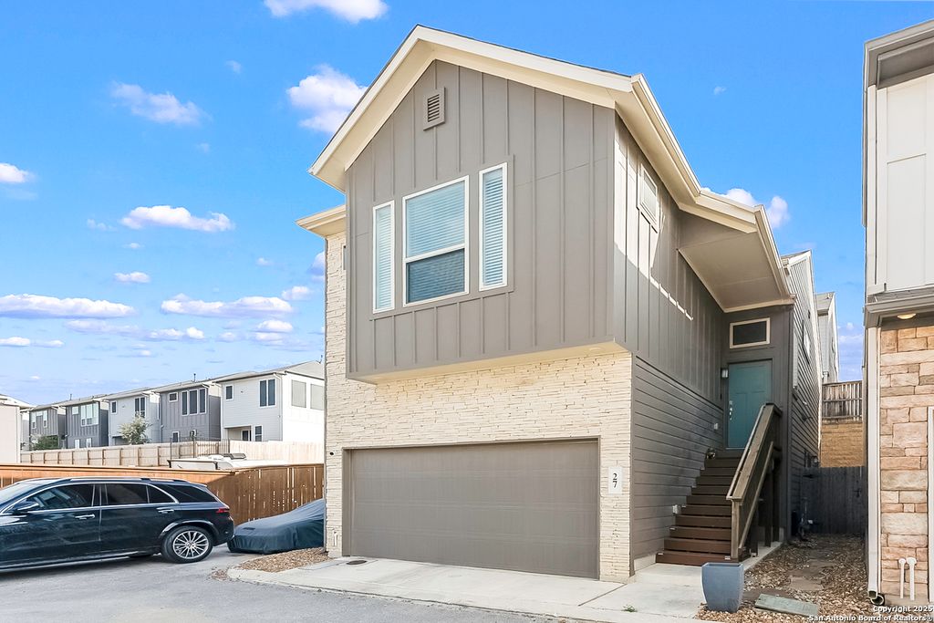 Photo of 6446 Babcock Rd #27, San Antonio, TX 78249 (MLS # 1926030)