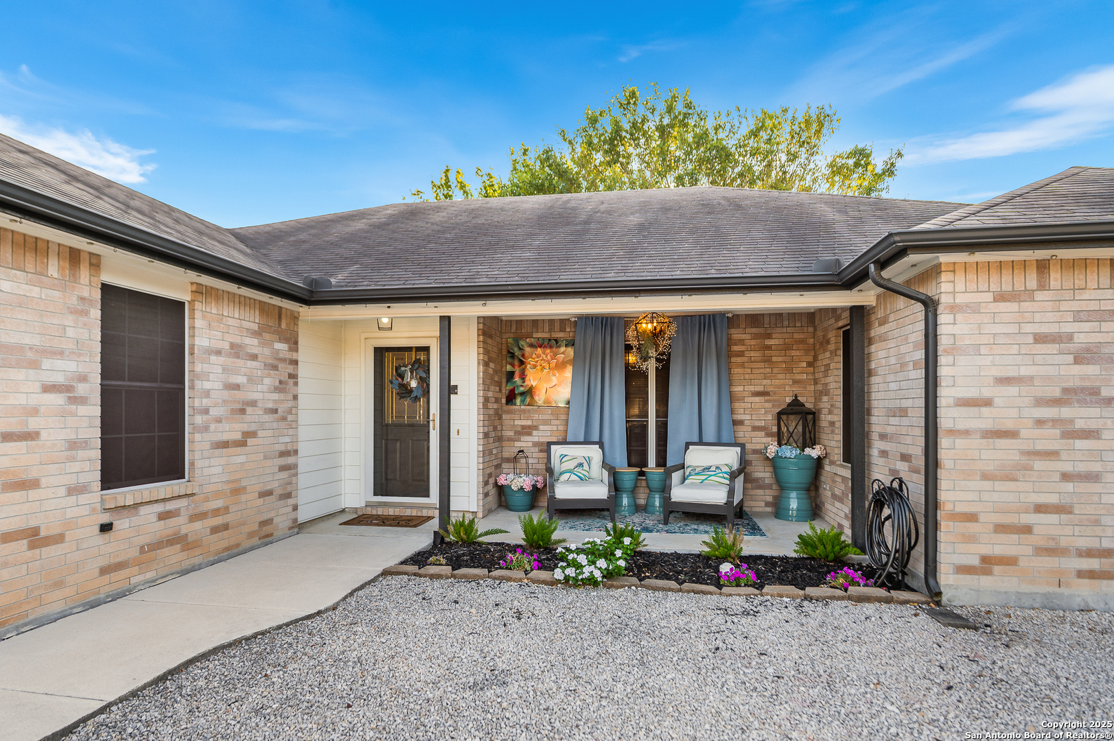 2240 Stonehaven