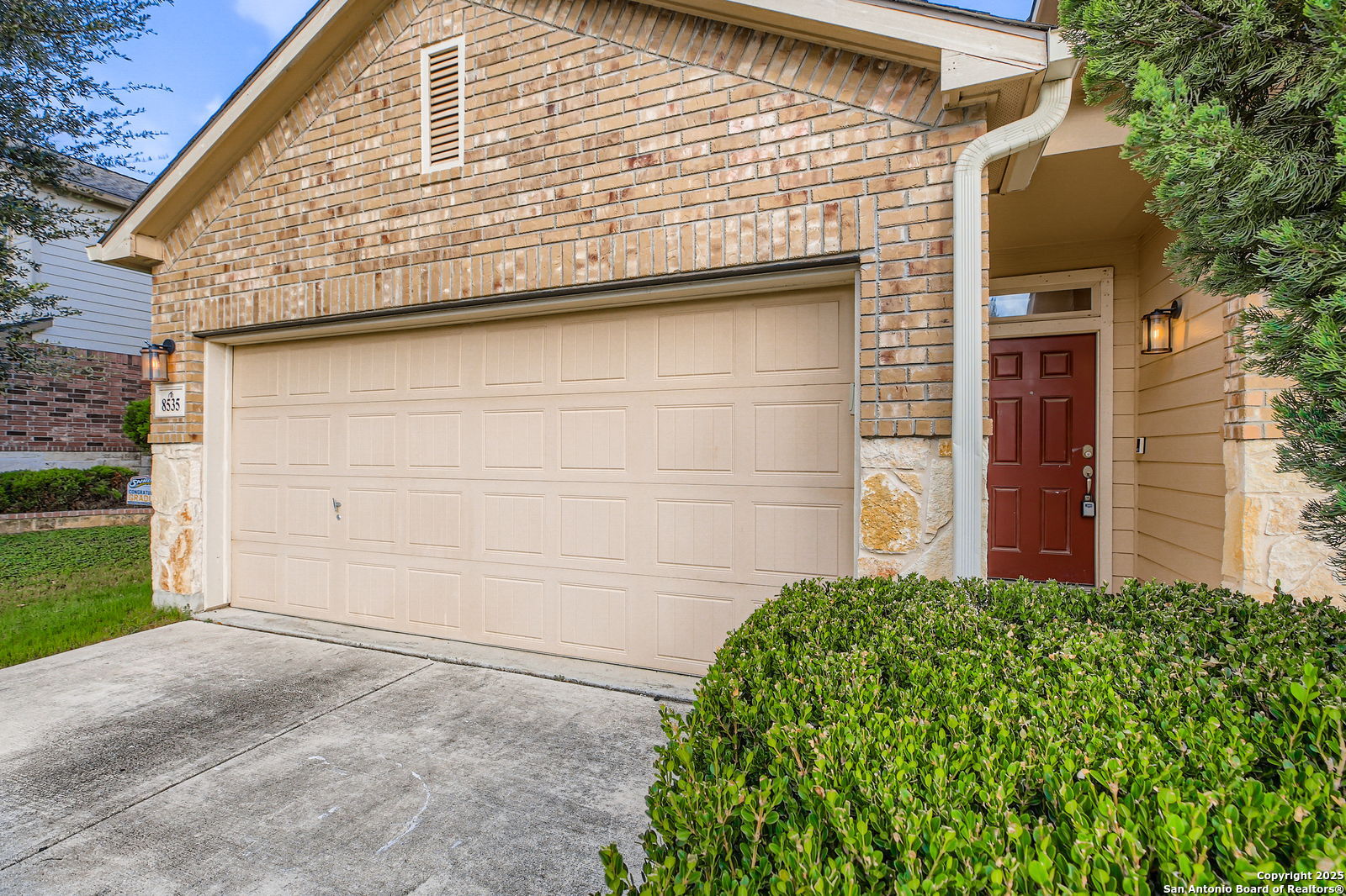 8535 Sandy Meadows