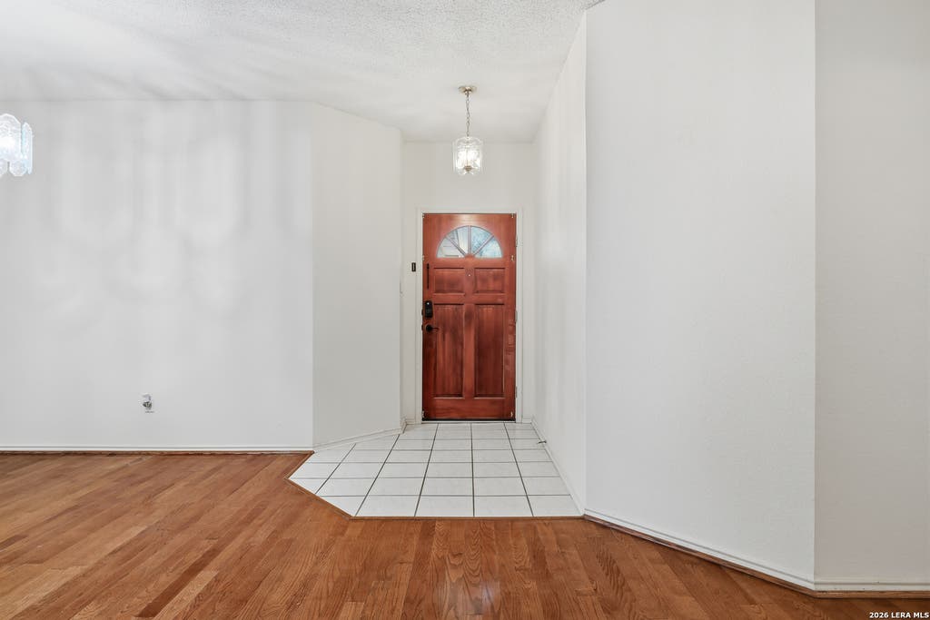 Photo of 11218 Quail Pass, San Antonio, TX 78249 (MLS # 2010147)