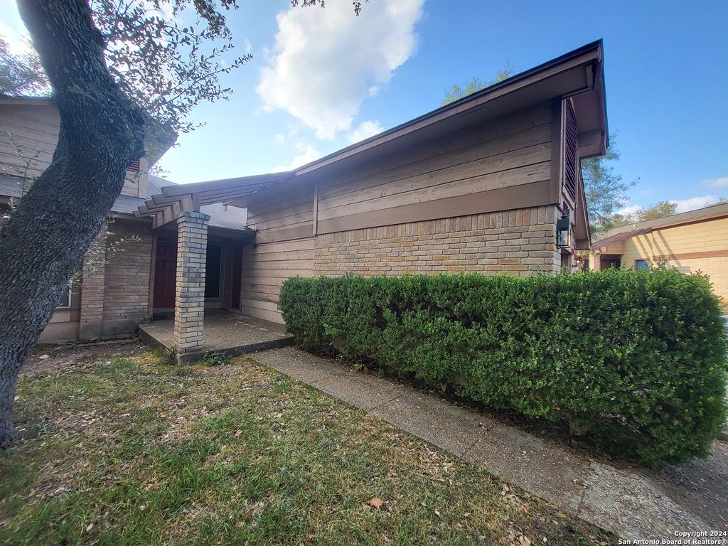 Photo of 8936 Golden Brook, San Antonio, TX 78250 (MLS # 1955700)