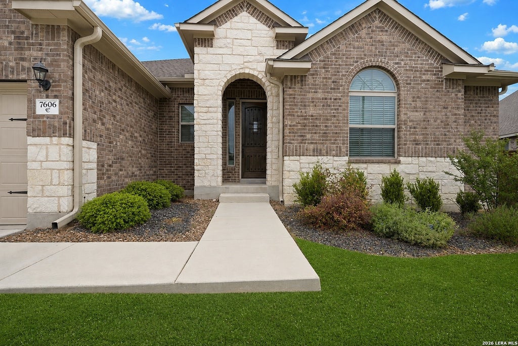 Photo of 7606 FOSS ALY, San Antonio, TX 78254 (MLS # 2020205)