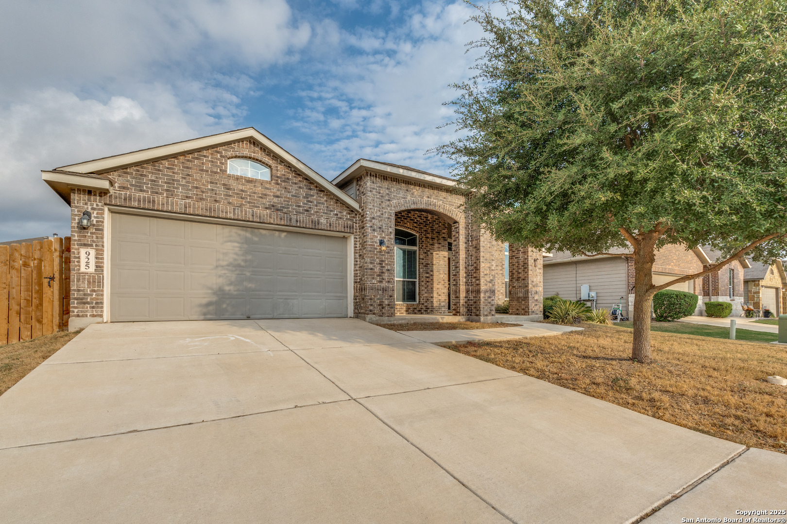 925 Cypress Ml