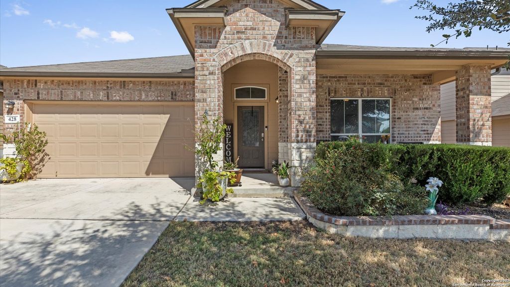 Photo of 428 Kings Way, Cibolo, TX 78108 (MLS # 1914586)