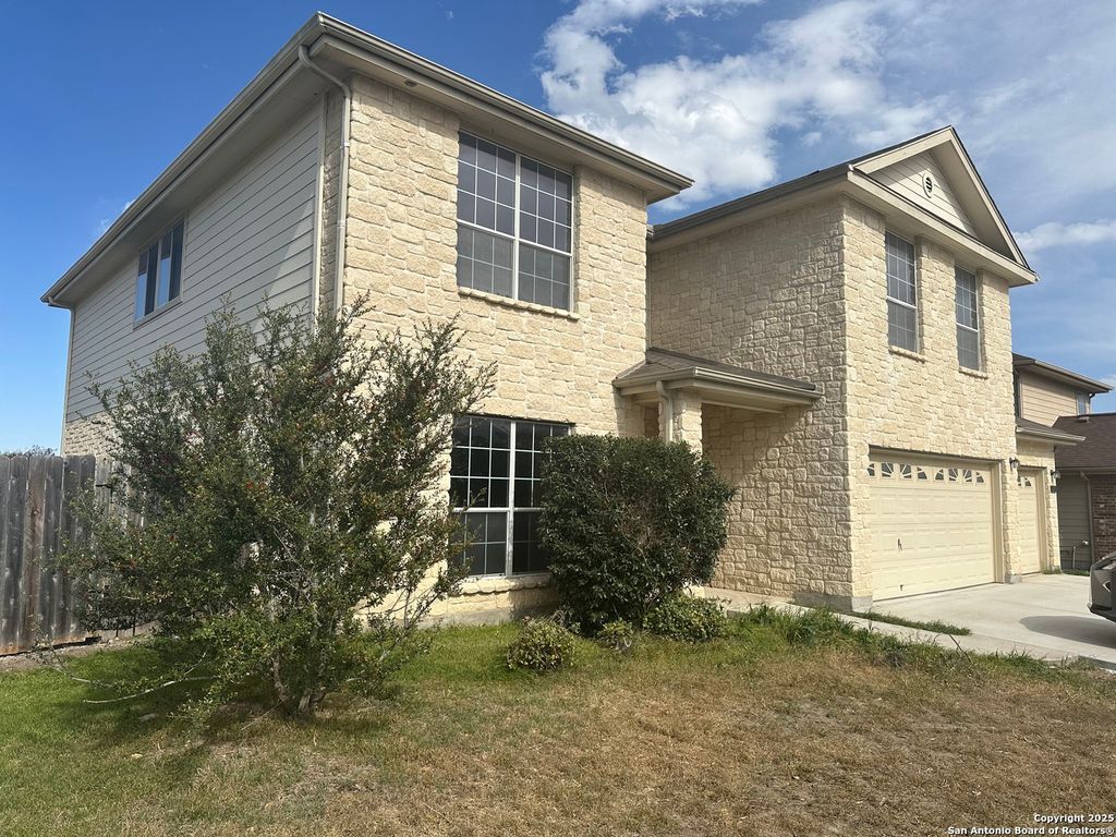 Photo of 2511 Fayette, New Braunfels, TX 78130 (MLS # 1918210)
