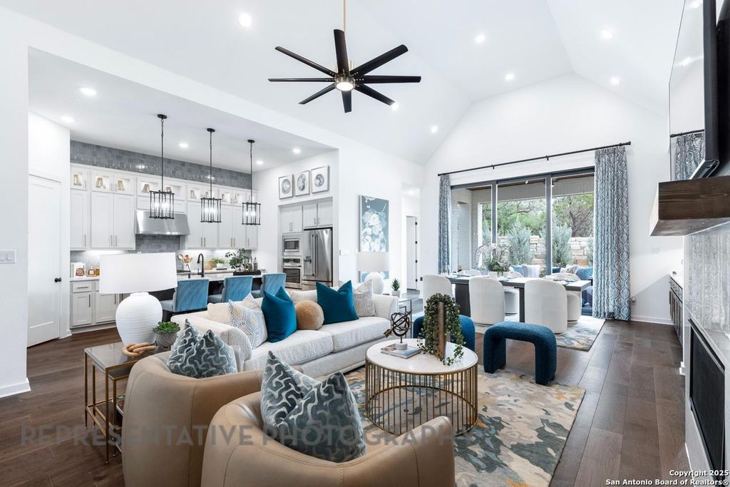 Photo of 217 Boulder Creek, Boerne, TX 78006 (MLS # 1922979)