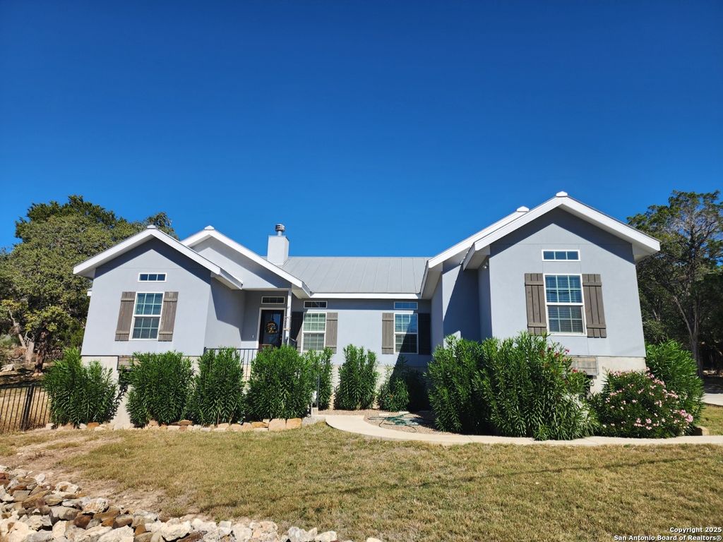 Photo of 176 Brooklynn, Canyon Lake, TX 78133 (MLS # 1921194)