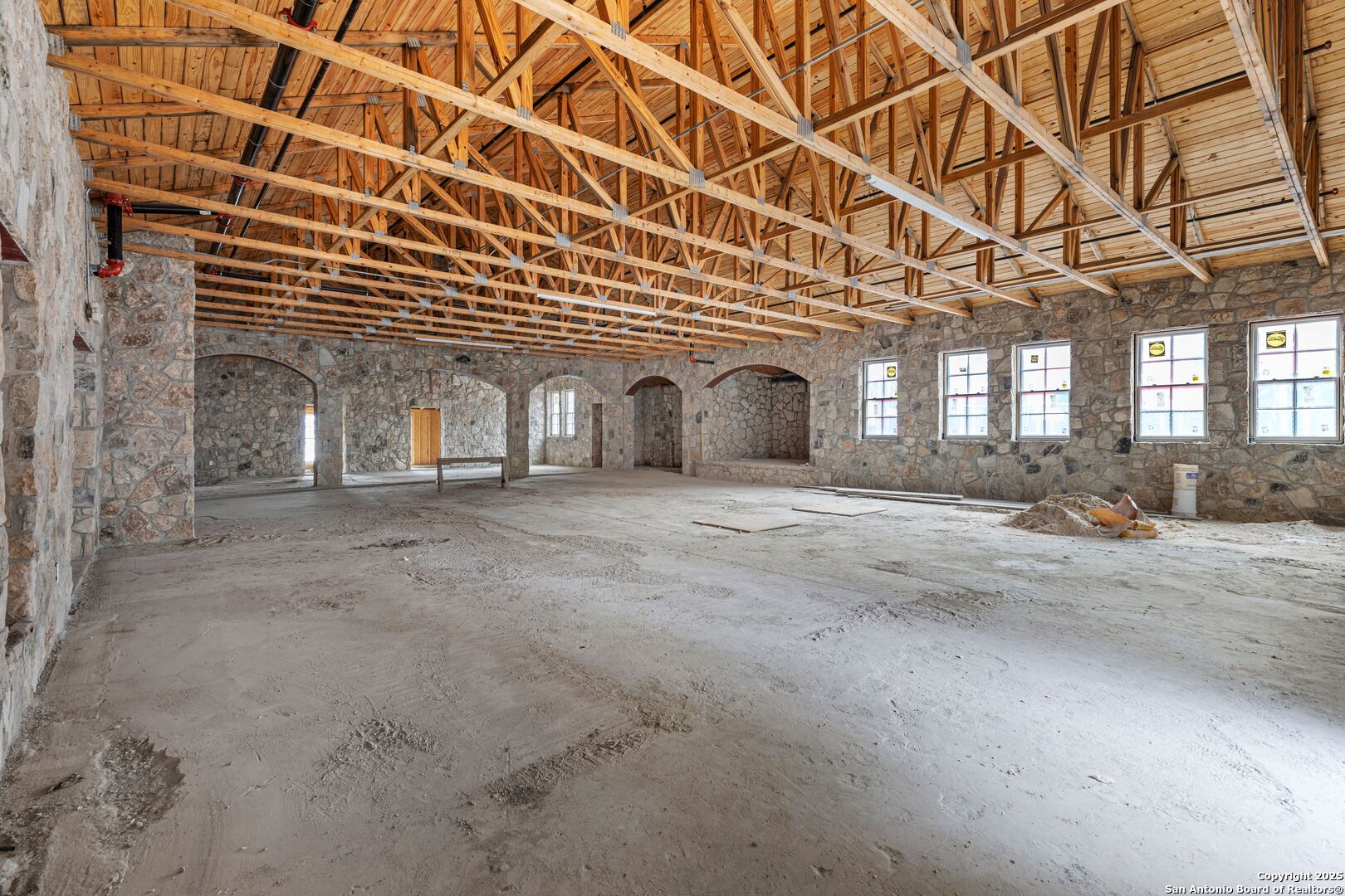24116 Interstate 10 W