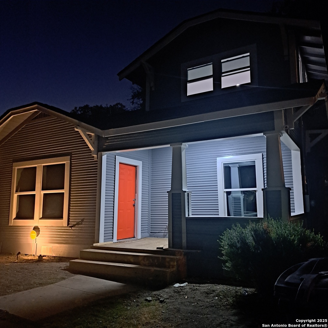 539 Hicks