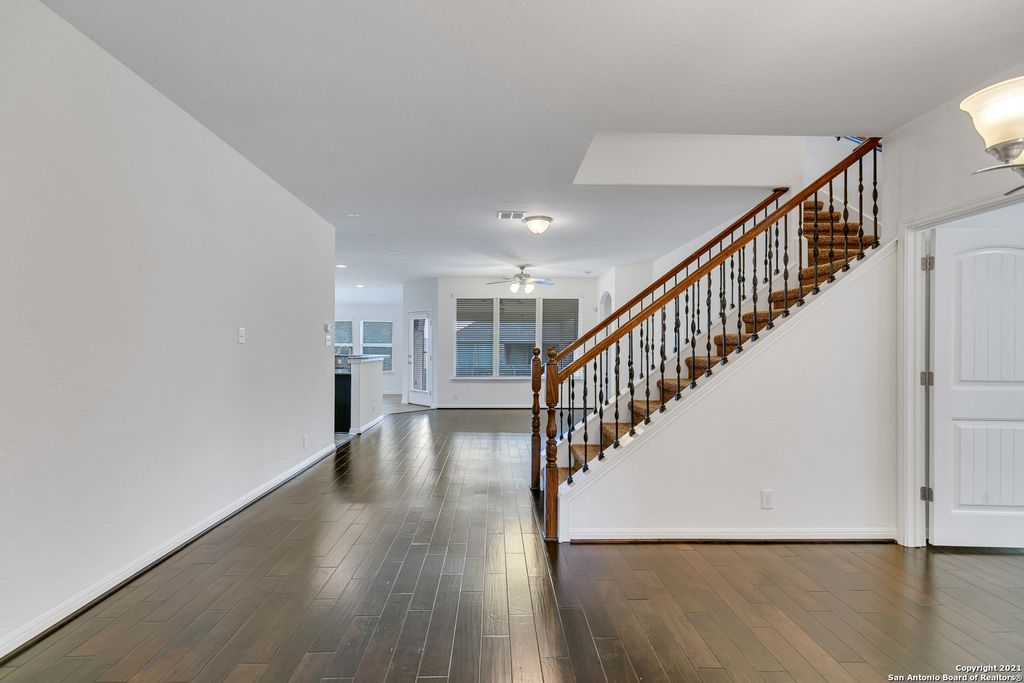 Photo of 9926 JON BOAT WAY, Boerne, TX 78006 (MLS # 1958341)