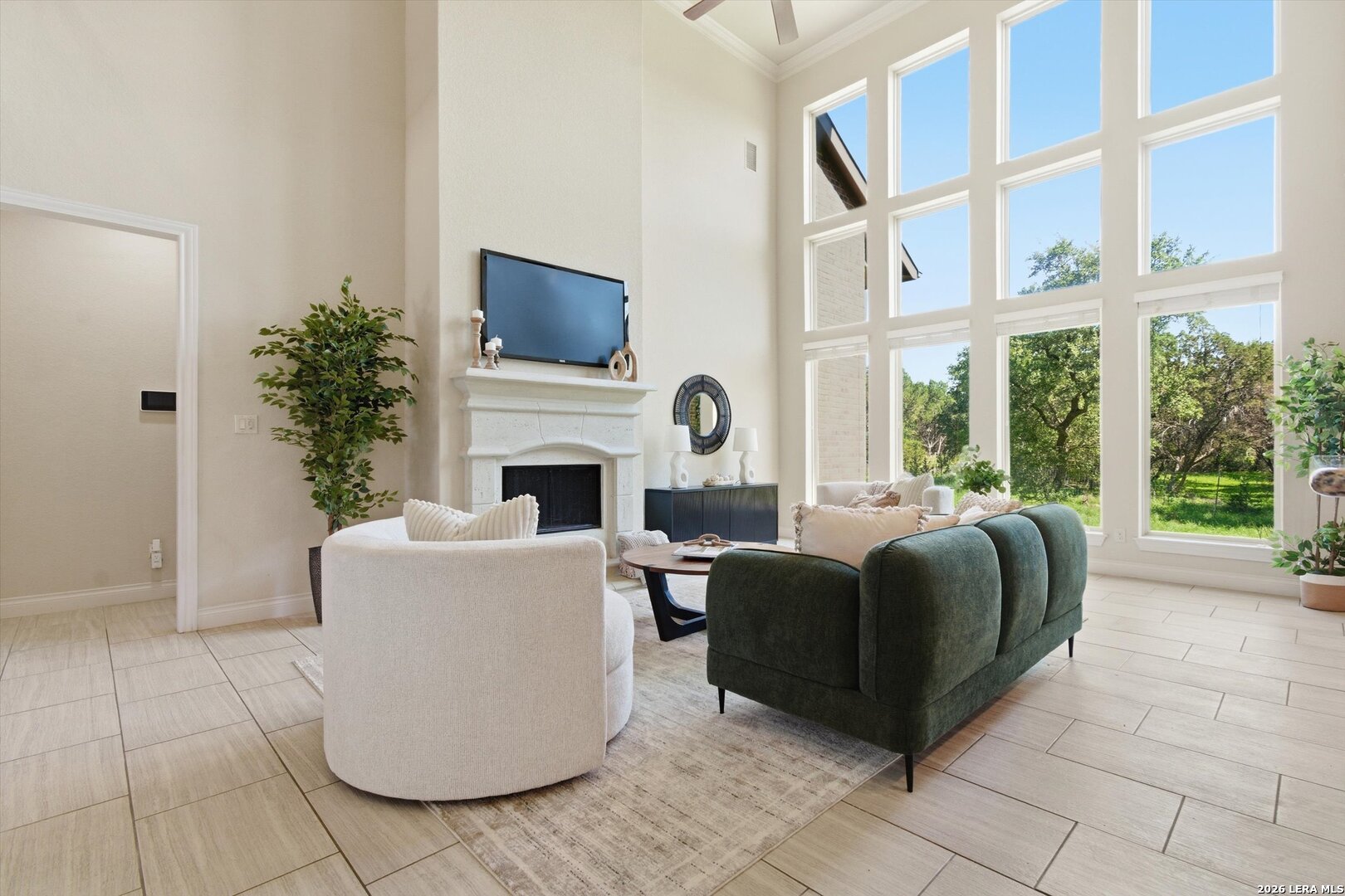 852 Hampton Oaks