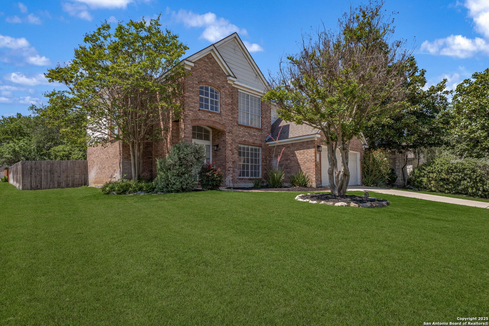 11203 Jadestone