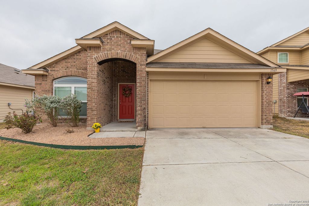 Photo of 1569 Motherwell, Seguin, TX 78155 (MLS # 1932219)