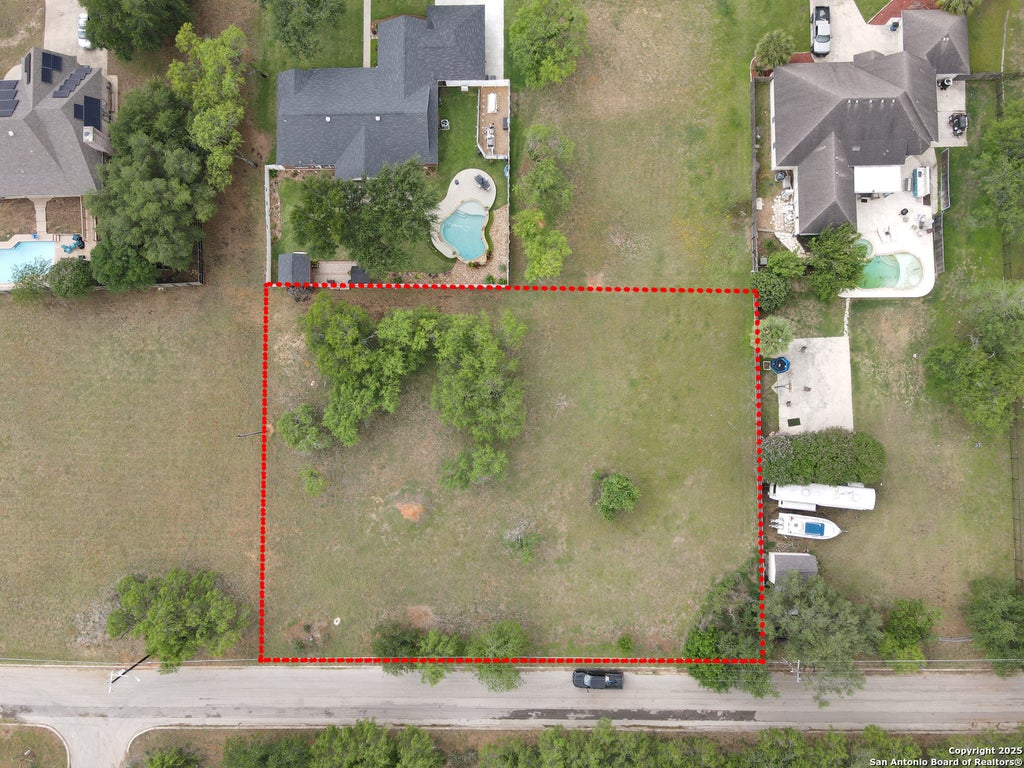 Photo of 331 Haverlah Rd, Pleasanton, TX 78064 (MLS # 2003646)