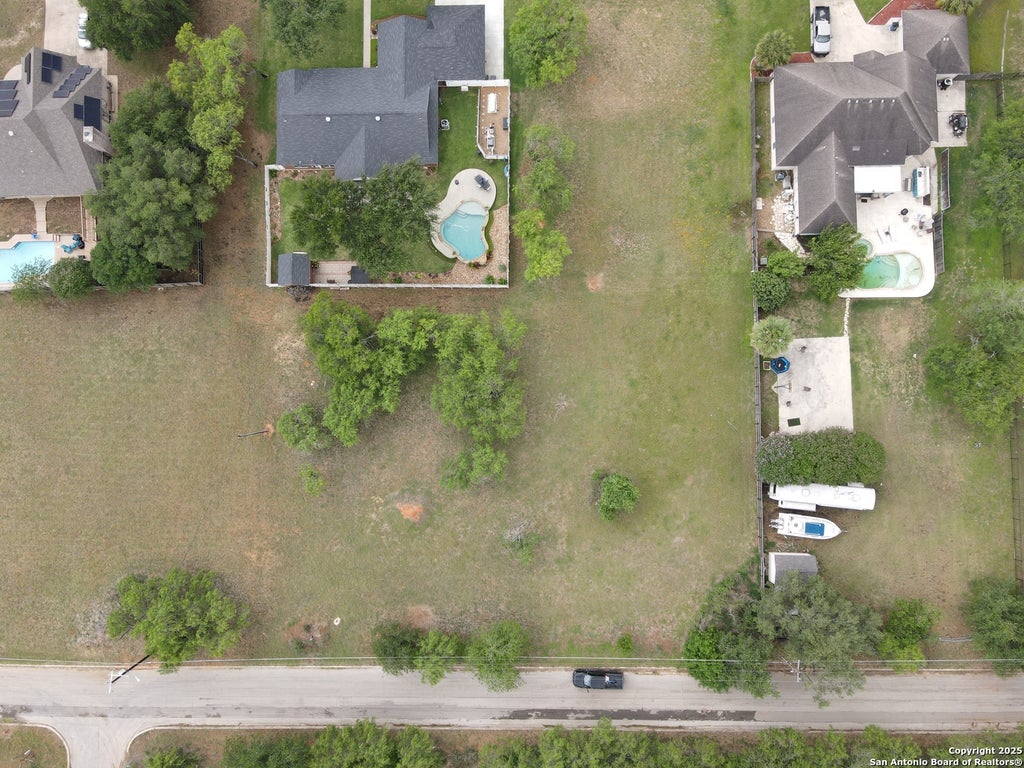 Photo of 331 Haverlah Rd, Pleasanton, TX 78064 (MLS # 2003646)