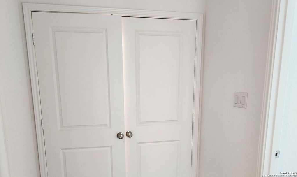 Photo of 10843 Margarita Lp, Converse, TX 78109 (MLS # 1939382)