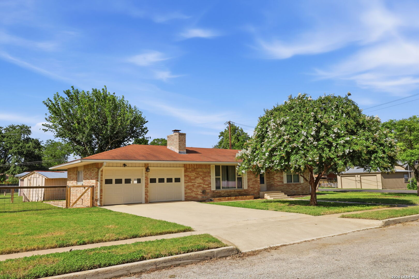 758 Carl Dr