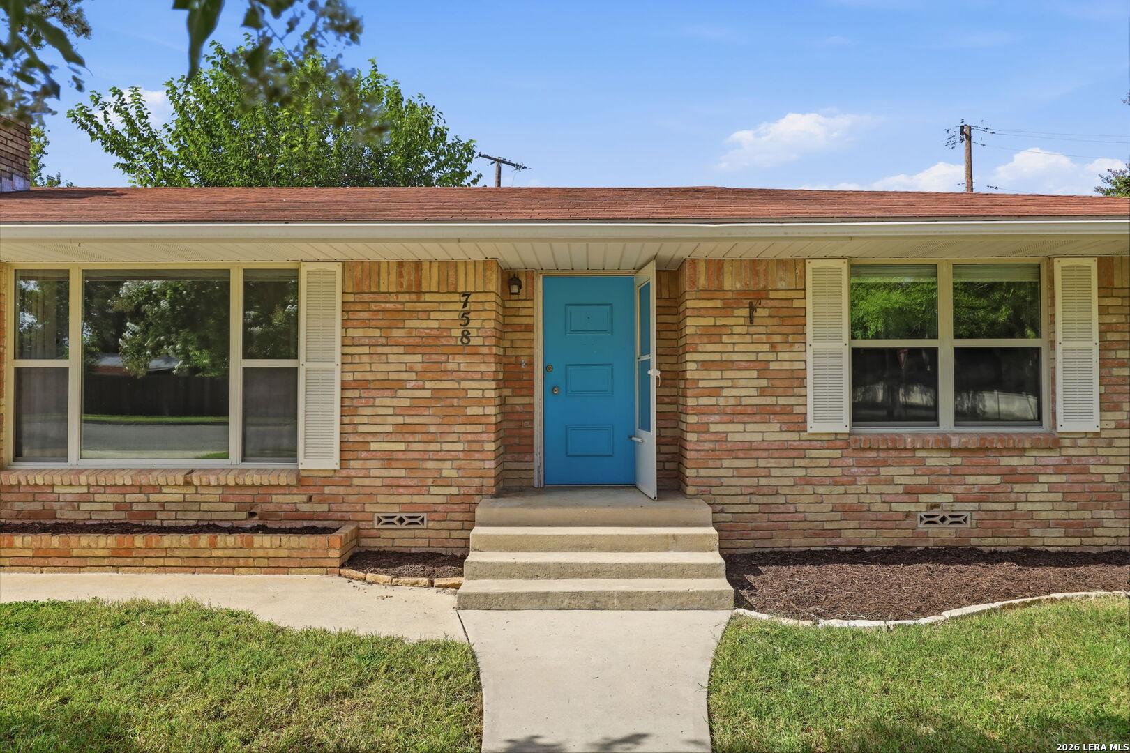 758 Carl Dr