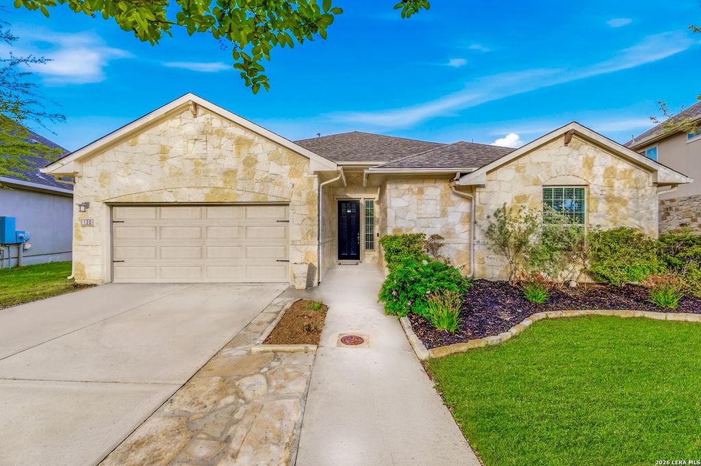 Photo of 120 Escalera Cir, Boerne, TX 78006 (MLS # 1949264)