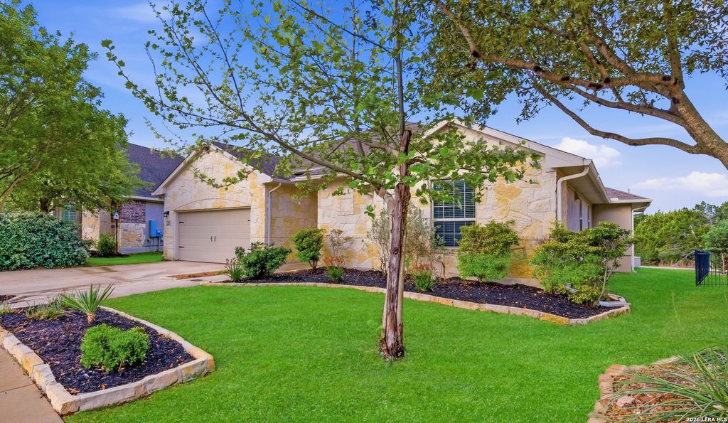 Photo of 120 Escalera Cir, Boerne, TX 78006 (MLS # 1949264)