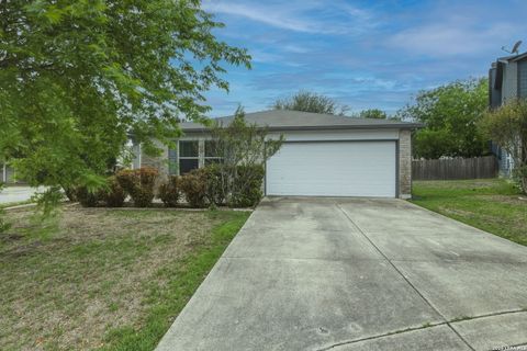 Photo of 101 Gatewood Lk, Cibolo, TX 78108 (MLS # 1961169)