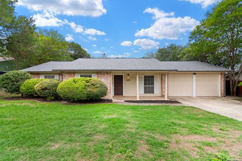 16503 Burr Hill San Antonio TX 78247