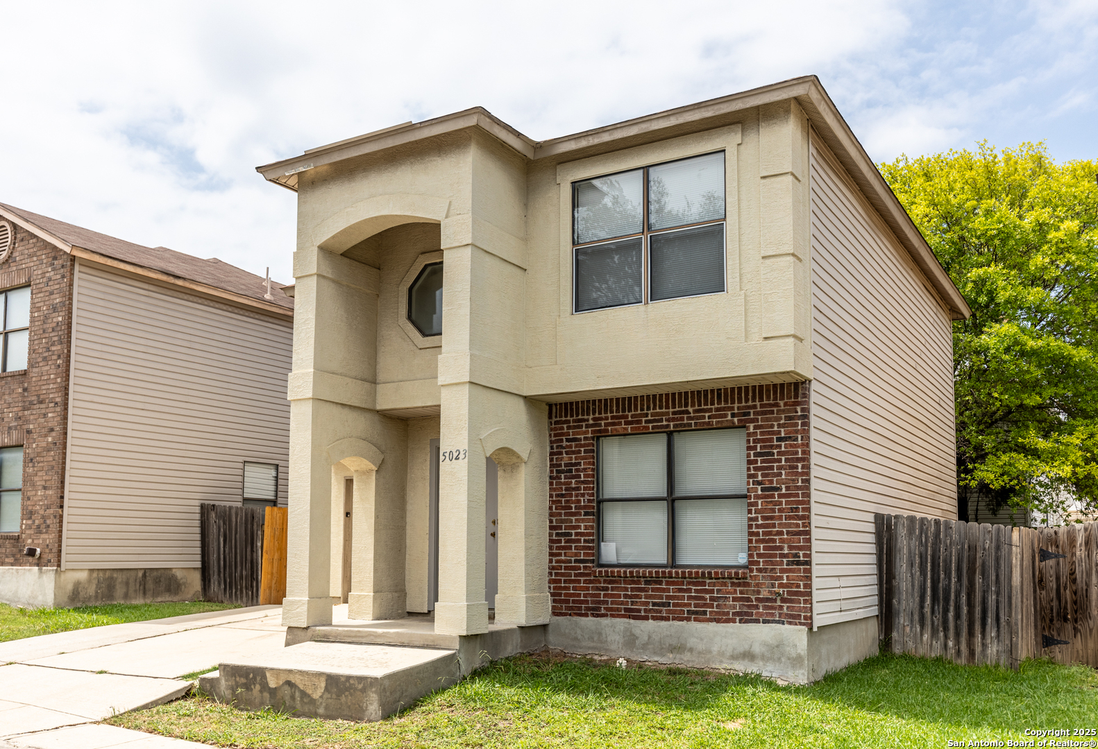 5023 RIVER KENTON