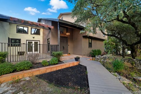 Photo of 14906 Circle J, Helotes, TX 78023 (MLS # 1912955)