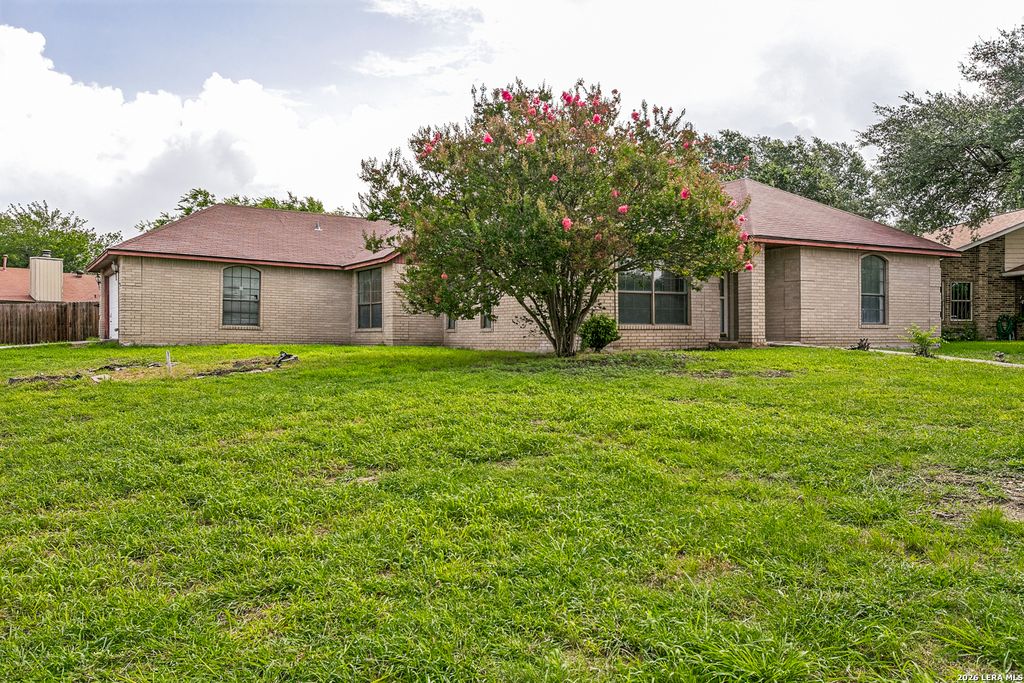 Photo of 6703 LINN LAKE DR, San Antonio, TX 78244 (MLS # 1991224)