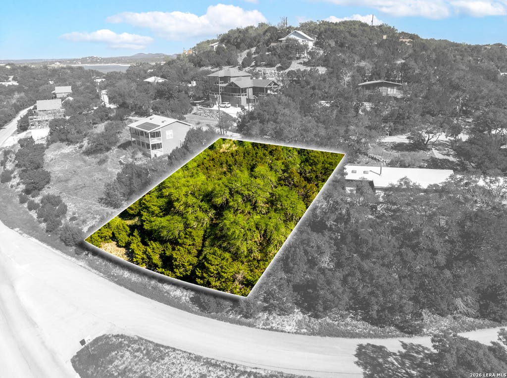 Photo of 651 Rock Castle, Canyon Lake, TX 78133 (MLS # 1940329)
