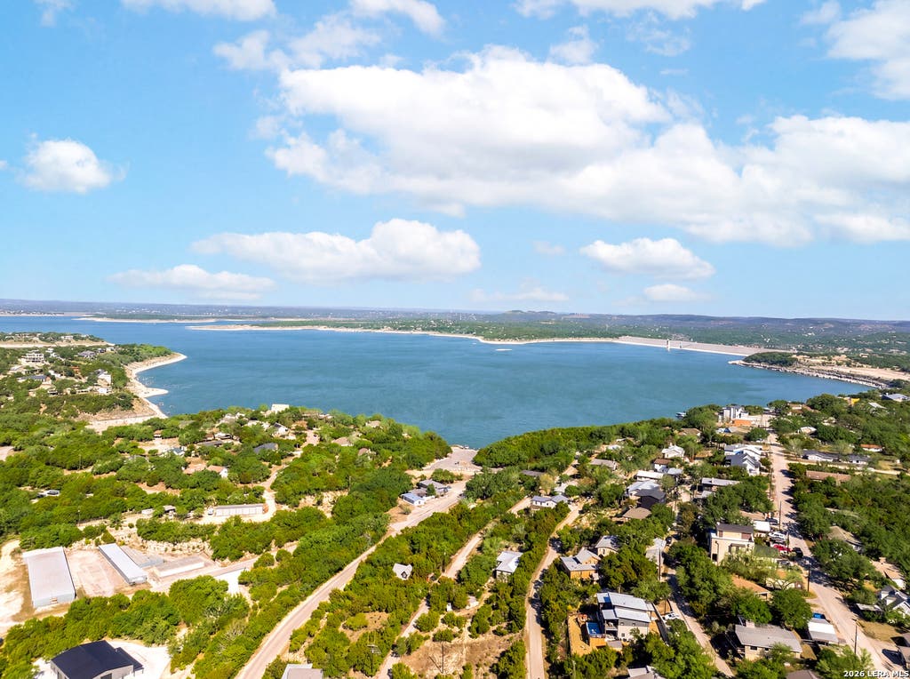 Photo of 651 Rock Castle, Canyon Lake, TX 78133 (MLS # 1940329)