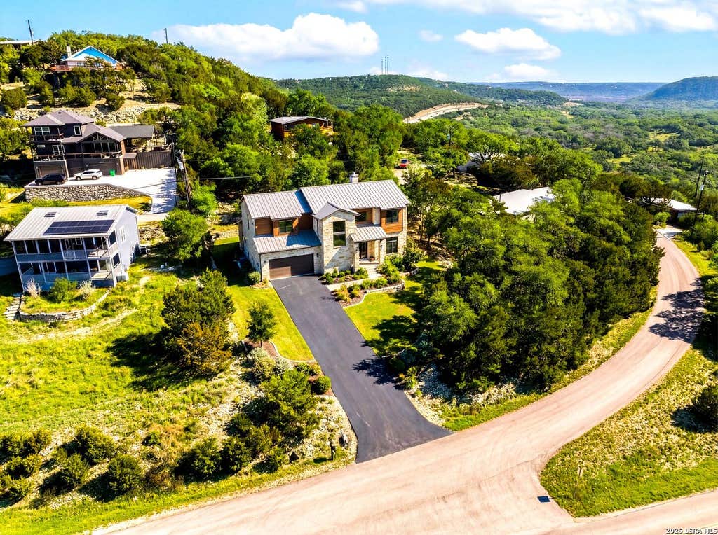 Photo of 651 Rock Castle, Canyon Lake, TX 78133 (MLS # 1940329)