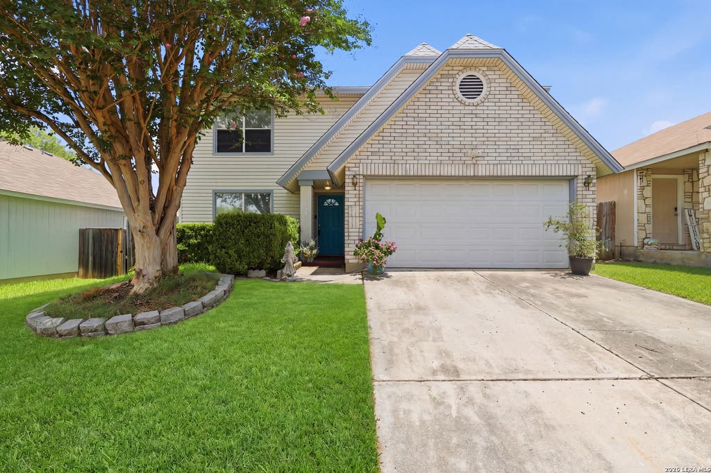 Photo of 906 VILLAGE BR, San Antonio, TX 78245 (MLS # 1973661)