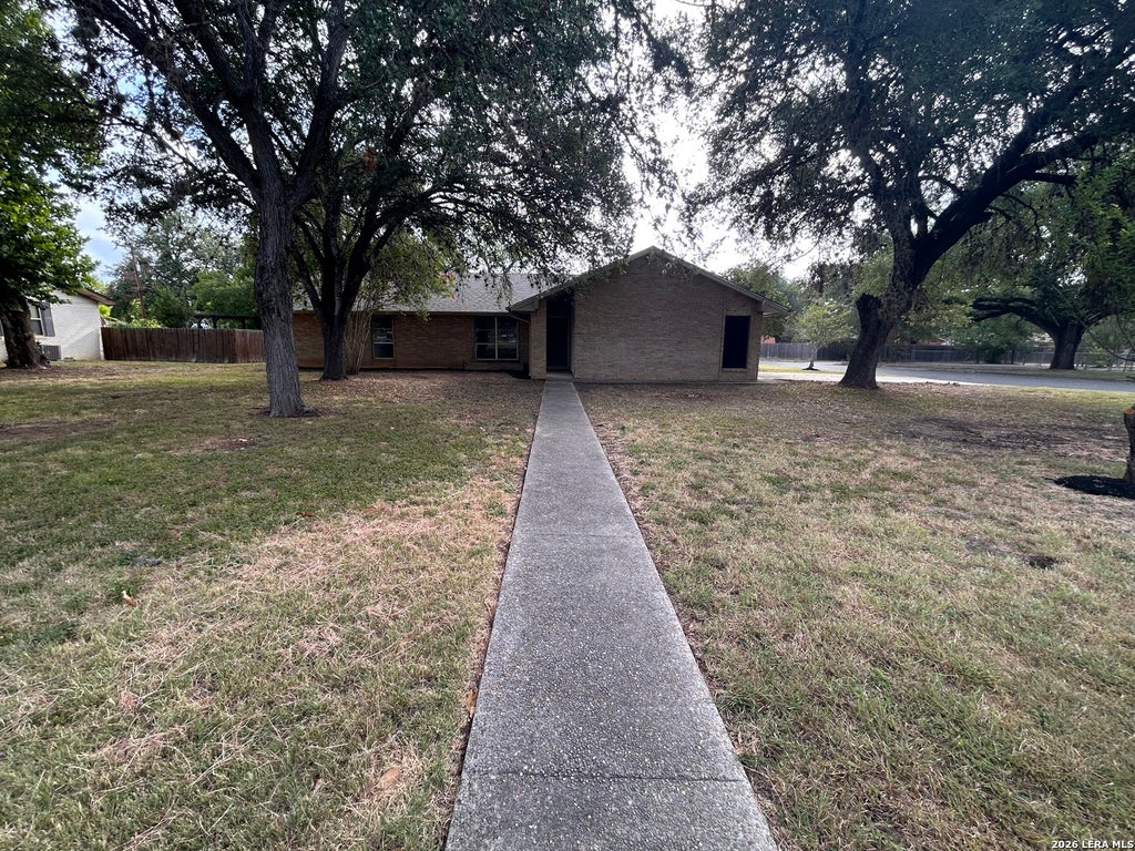 Photo of 217 ELMWOOD DR, Seguin, TX 78155 (MLS # 2009923)