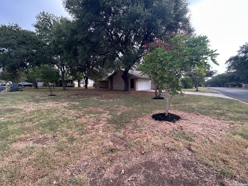 Photo of 217 ELMWOOD DR, Seguin, TX 78155 (MLS # 2009923)