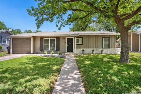 3003 Shady Springs San Antonio TX 78230