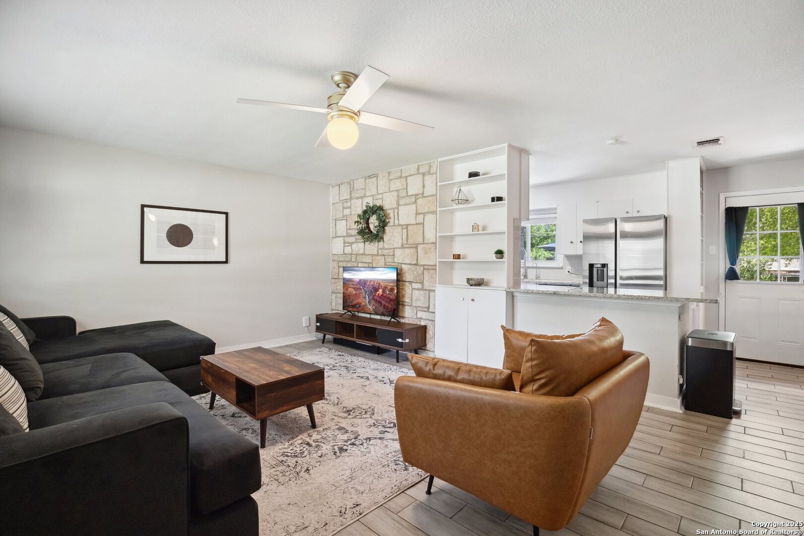 3003 Shady Springs