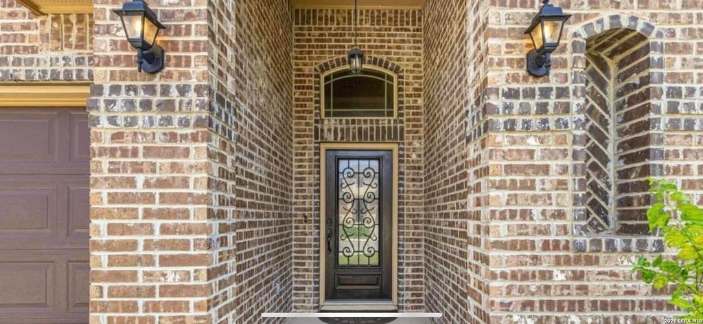 Photo of 12150 Fort Leaton, San Antonio, TX 78254 (MLS # 1950215)