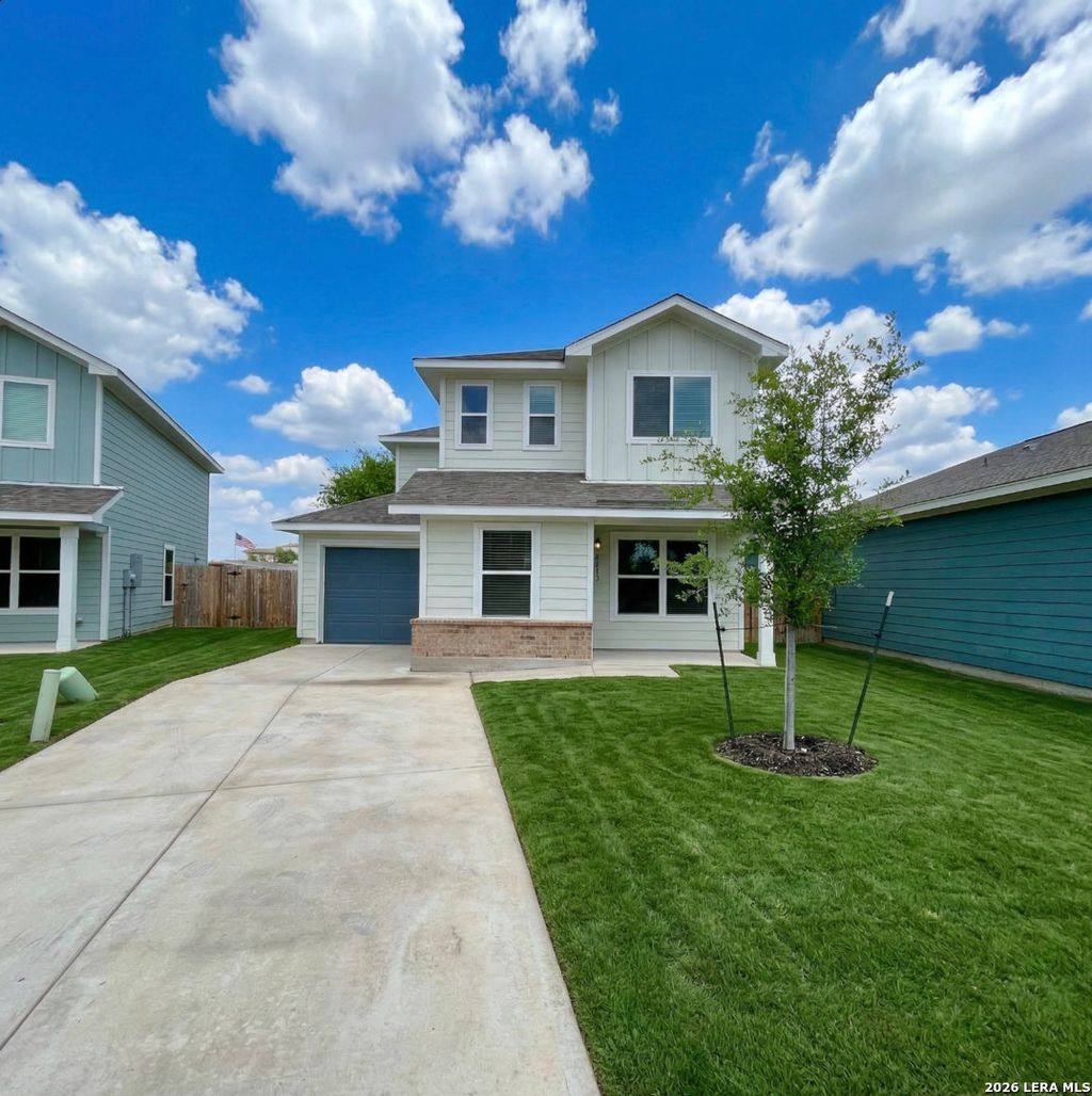 Photo of 324 Mar Hill St, Seguin, TX 78155 (MLS # 1955423)