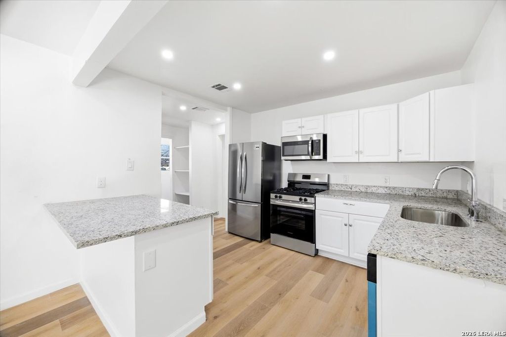 Photo of 2243 Hays, San Antonio, TX 78202 (MLS # 1944741)