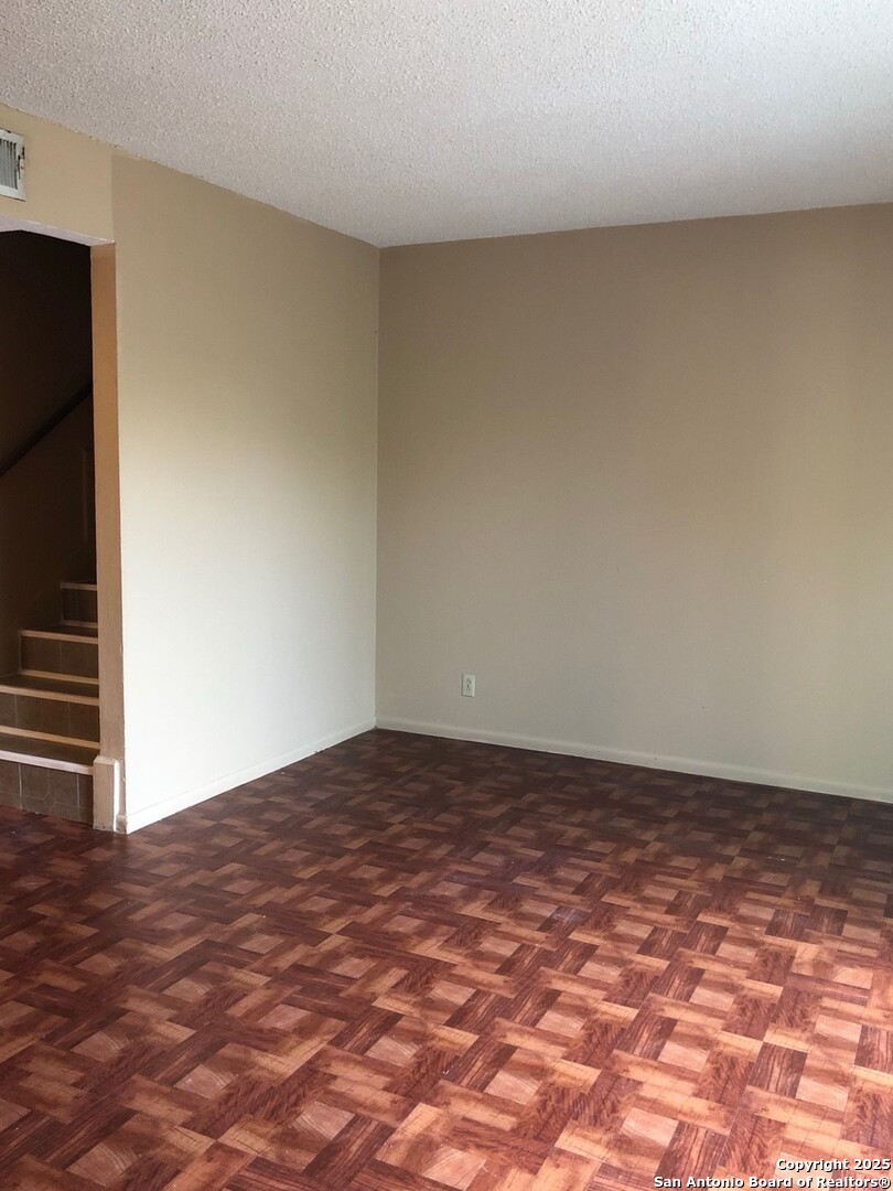 San Antonio, Texas 78213, United States, 2 Bedrooms Bedrooms, ,2 BathroomsBathrooms,Residential,Active,153488