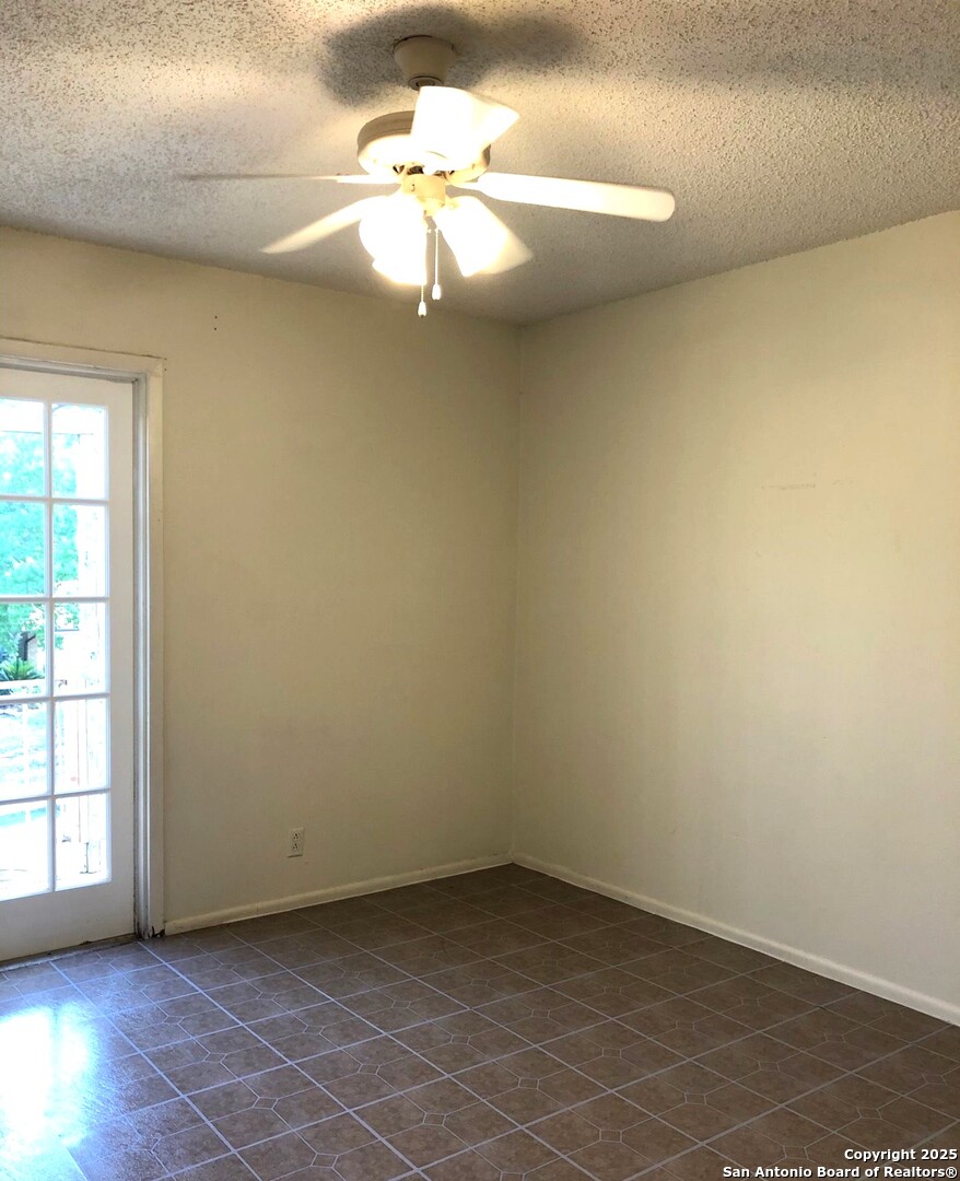 San Antonio, Texas 78213, United States, 2 Bedrooms Bedrooms, ,2 BathroomsBathrooms,Residential,Active,153488