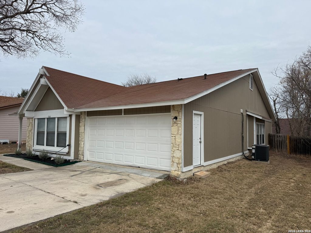 Photo of 7114 Gulf Shore, San Antonio, TX 78244 (MLS # 1938590)