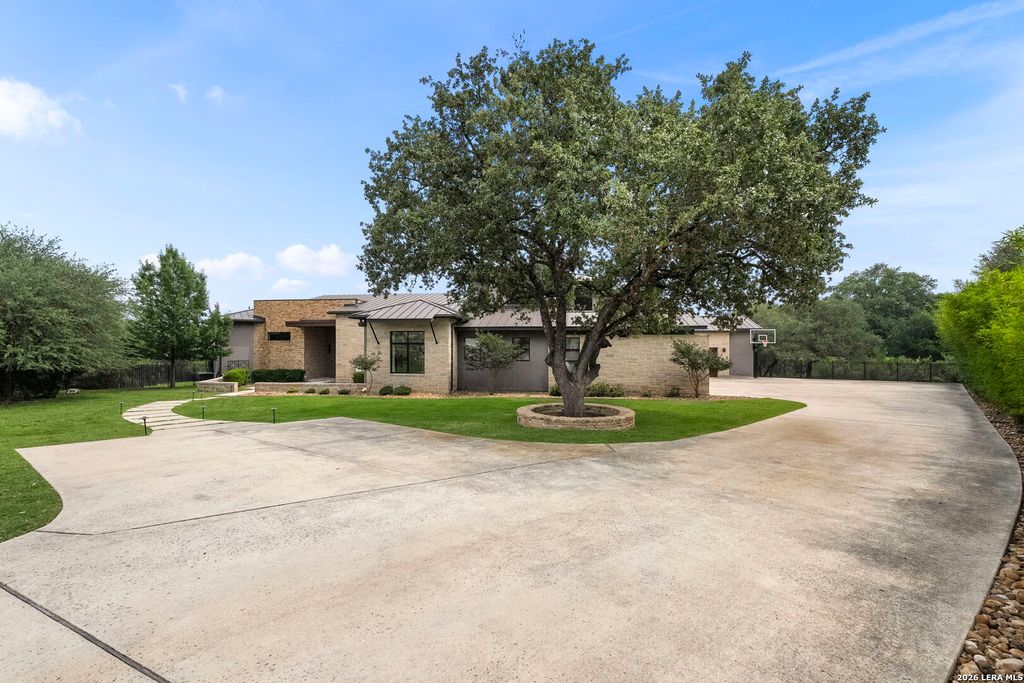 Photo of 45 Tramore, San Antonio, TX 78260 (MLS # 1963804)