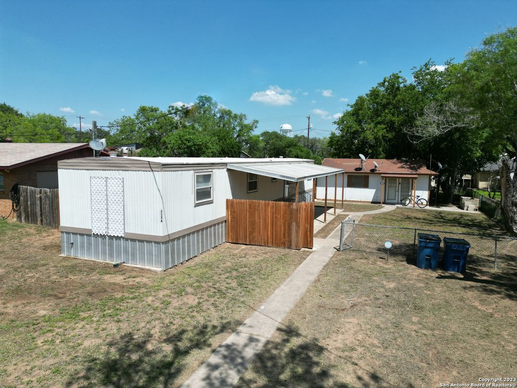 Photo of 215 Greenlawn Ave A #A, Pleasanton, TX 78064 (MLS # 1934734)