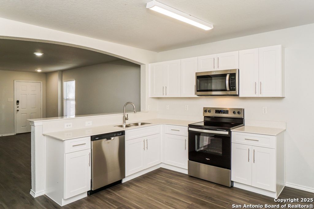 Photo of 8914 Gerald Ohara, San Antonio, TX 78221 (MLS # 1920385)