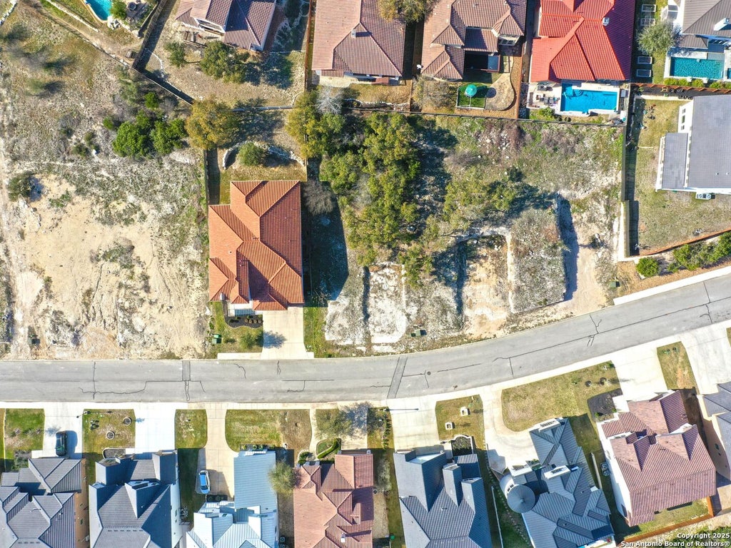 Photo of 8435 Sierra Hermosa, San Antonio, TX 78255 (MLS # 1852716)