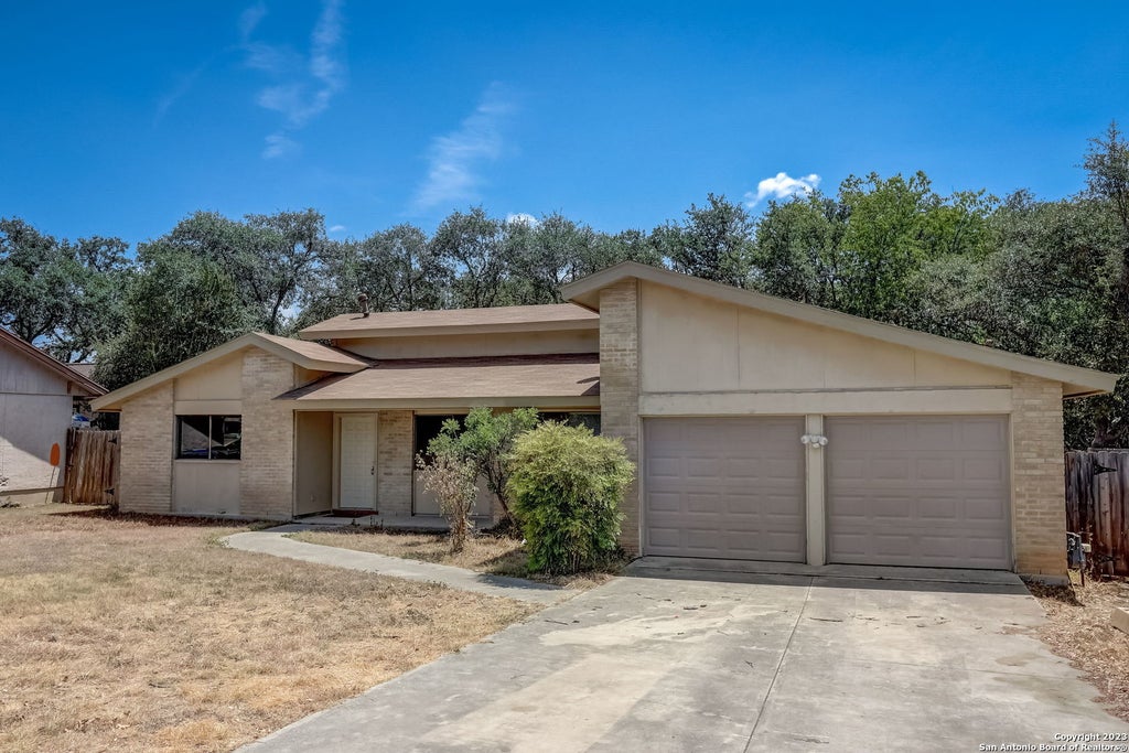 Photo of 13710 SYRACUSE ST, San Antonio, TX 78249 (MLS # 2018067)