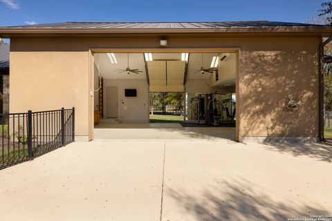 A home in New Braunfels