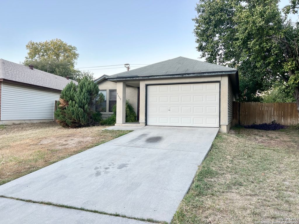 Photo of 9629 GREEN PLAIN DR, San Antonio, TX 78245 (MLS # 1929058)